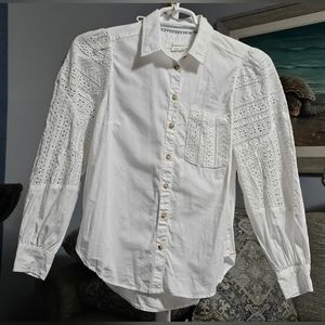Anthropologie Puff-Sleeved Lace Buttondown Size 6